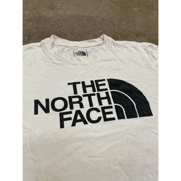 The North Face T-Shirt Mens Medium White Short Sleeve Logo Graphic Outdoor Tee - Picture 5 of 16